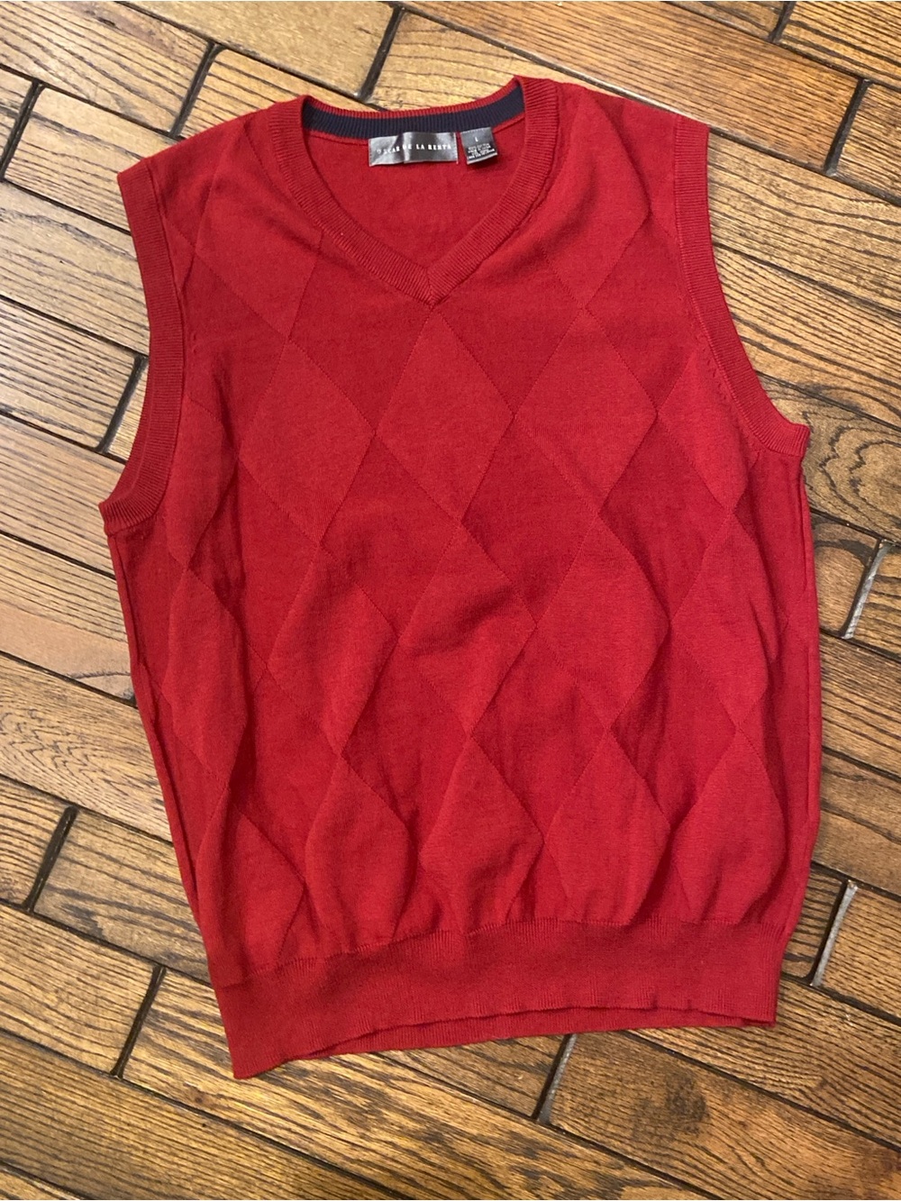 Oscar de la Renta Red Argyle V-Neck Sweater Vest 100% cotton size L